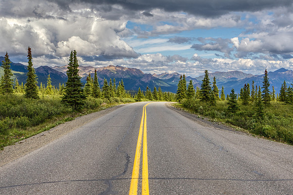 12.8 MB, 4910 x 3269: Solitude highway heads through the tundra towards the mountains