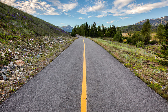 28.5 MB, 6720 x 4480: Paved bike path leading to Mountains