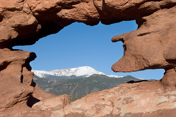 5.98 MB, 3504 x 2336: Pikes Peak Through Siamese Twins Portal