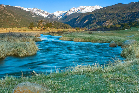 Tranquil Morning: Moraine Park RMNP
